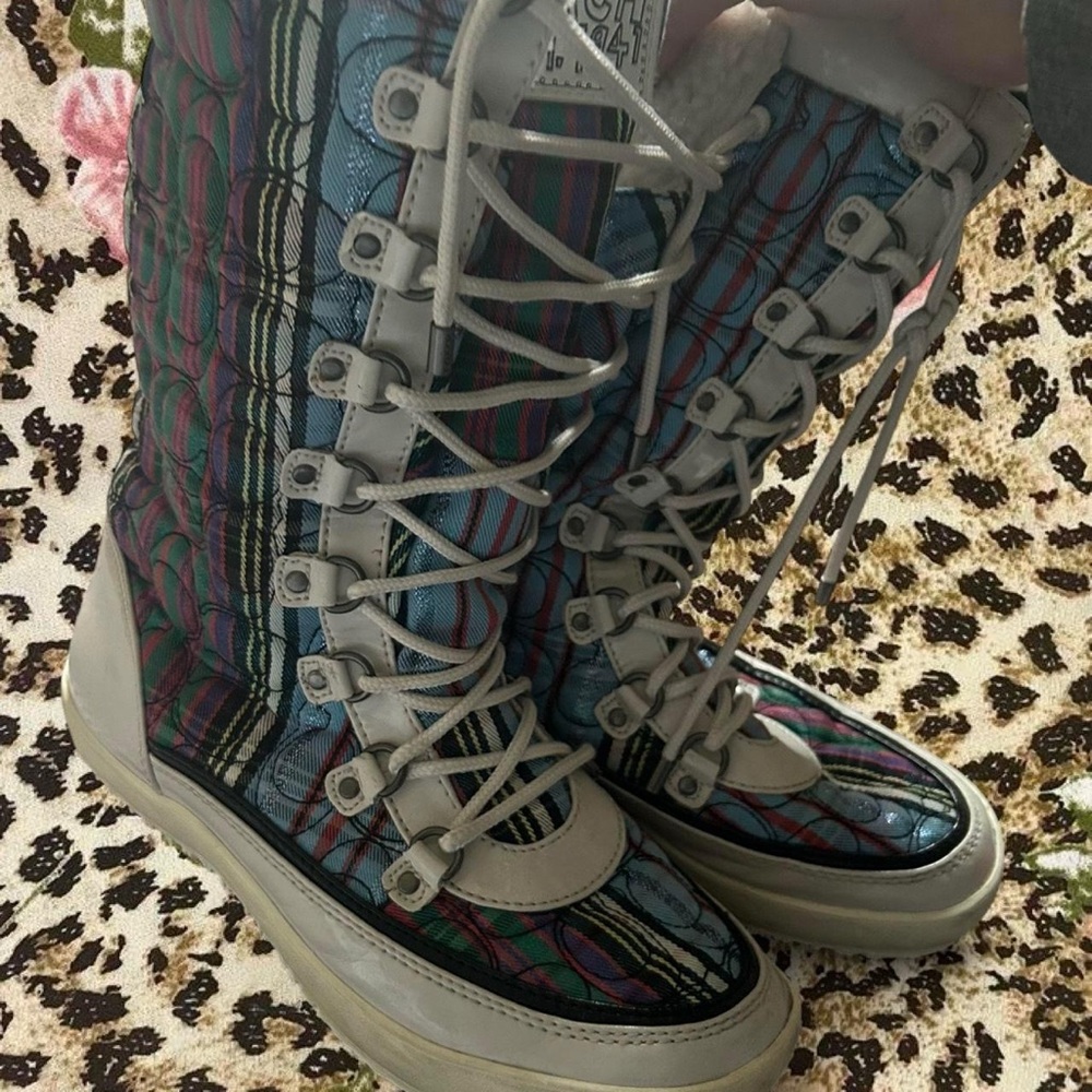 Coach Blue and White Winter Boots